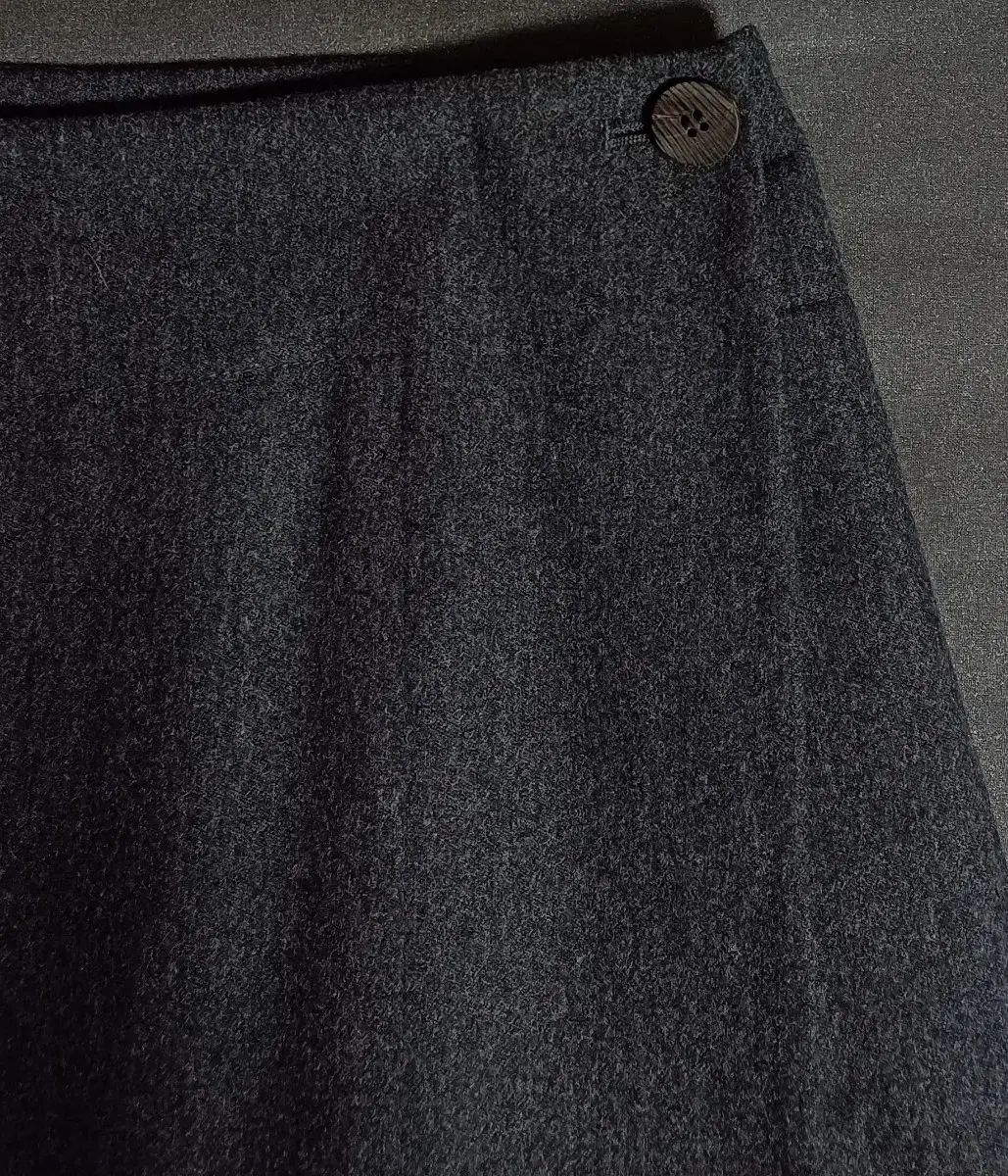 VALENTINO RUDY ヴァレンティノ ルディー 注文 ウール100 ロング丈