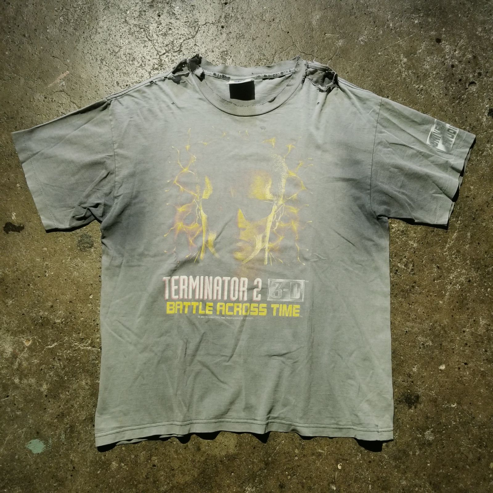 VINTAGE 90s TERMINATOR 2 3-D BATTLE ACROSS TIME Tシャツ XL 