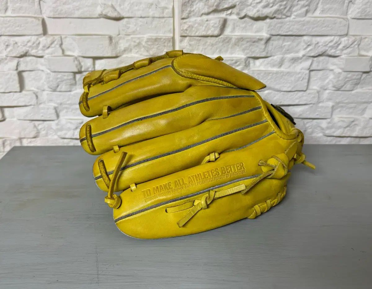 投手用 グローブ 軟式 野球 アンダーアーマー - 野球グローブ 硬式 US