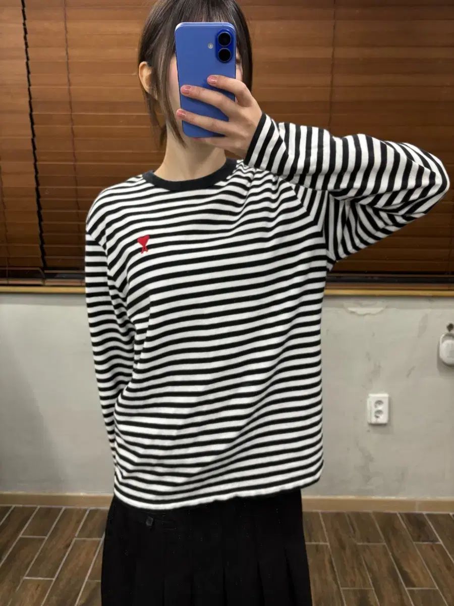 Ami アミ スモール ハート ロゴ ストライプ ロングスリーブ