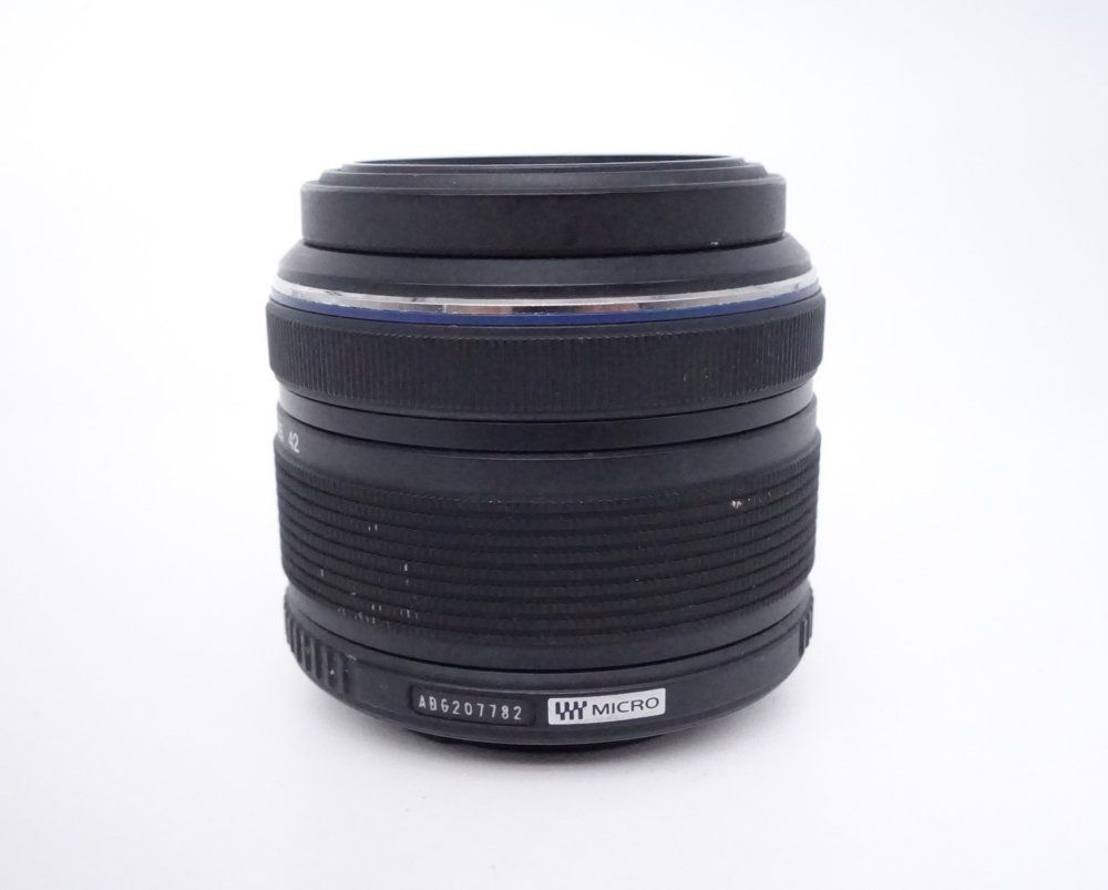 オリンパス OLYMPUS ズームレンズ M ZUIKO DIGITAL 14 42 mm F 3 5 6 II R ブラック S 12015 A