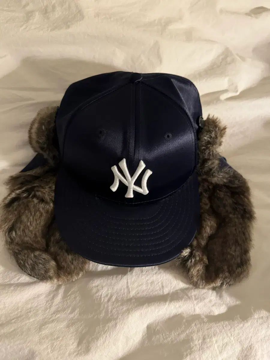 ERA MLB 59 FIFTY ファー ドッグイヤー トラッパー キャップ ネイビー