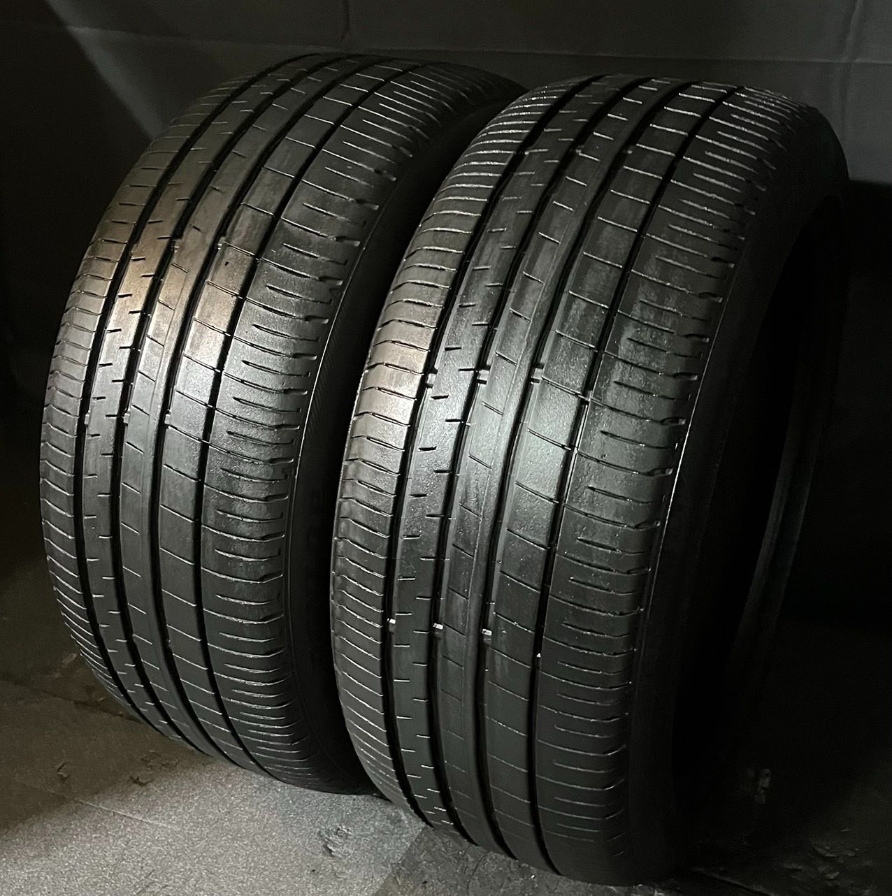 製 約8 5分山 ダンロップ DUNLOP ビューロ VEURO VE 304 235 45 R 18 2本 h_895