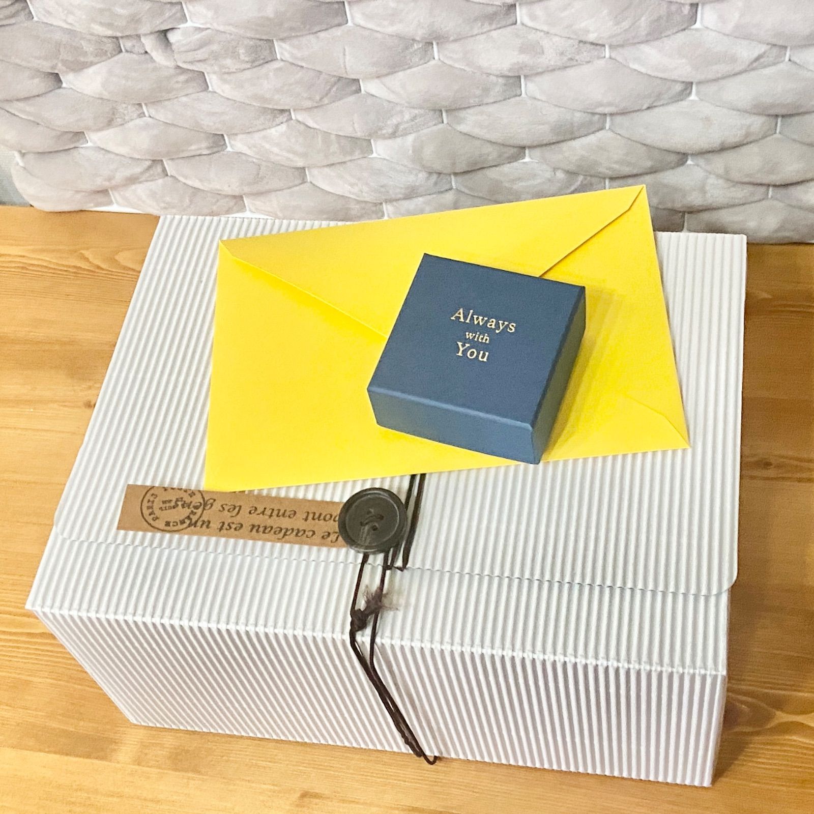 囚われのパルマ チアキ ホワイトデー バレンタイン メッセージカード ブローチ き