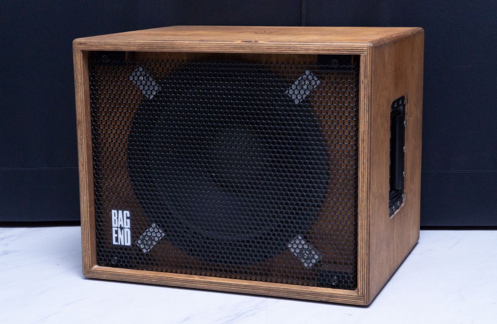 BAGEND S 12 B GIB横浜