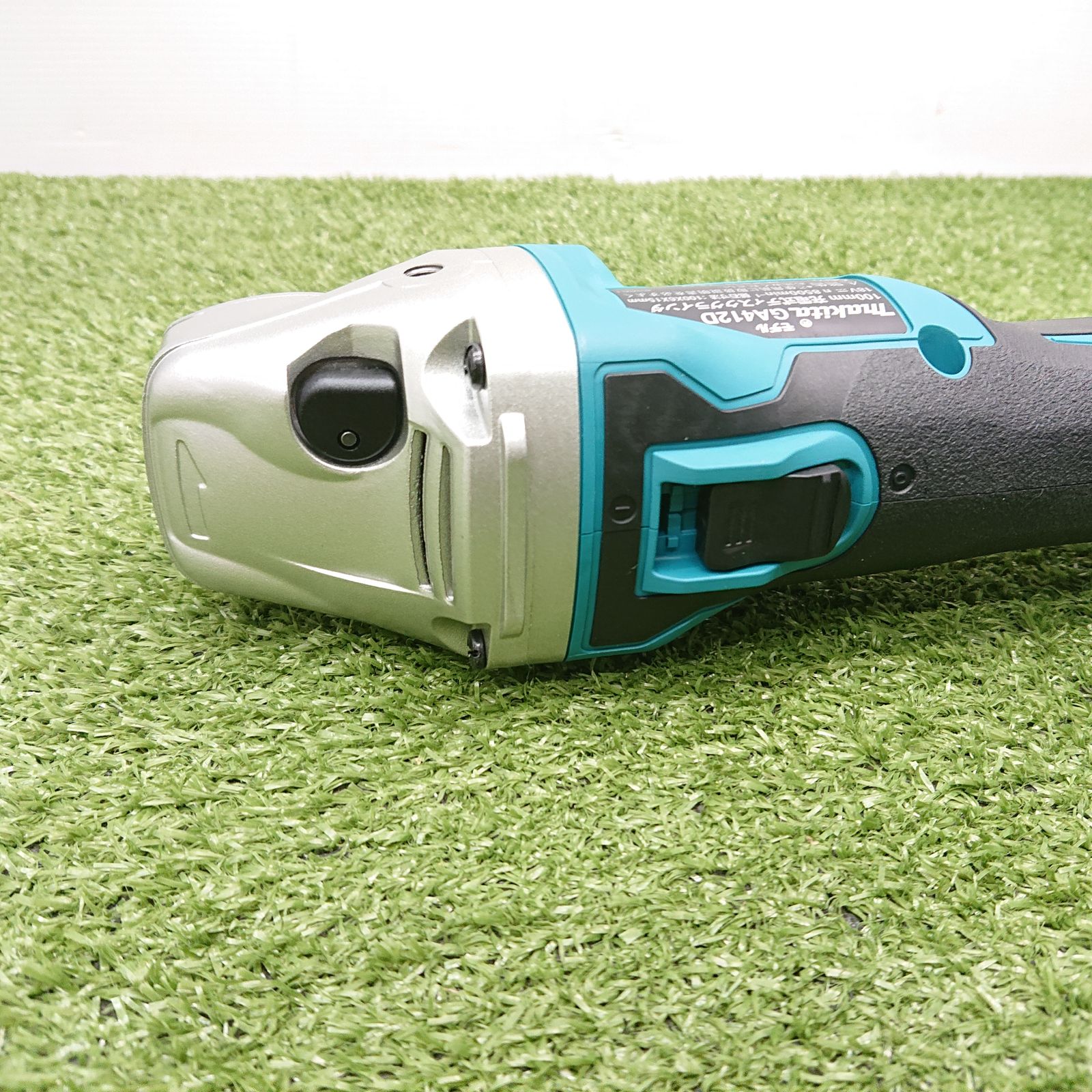  マキタ GA 412 DZ 100 mm充電式ディスクグラインダ 18 V 本体のみ 4730 グラインダー 研磨機