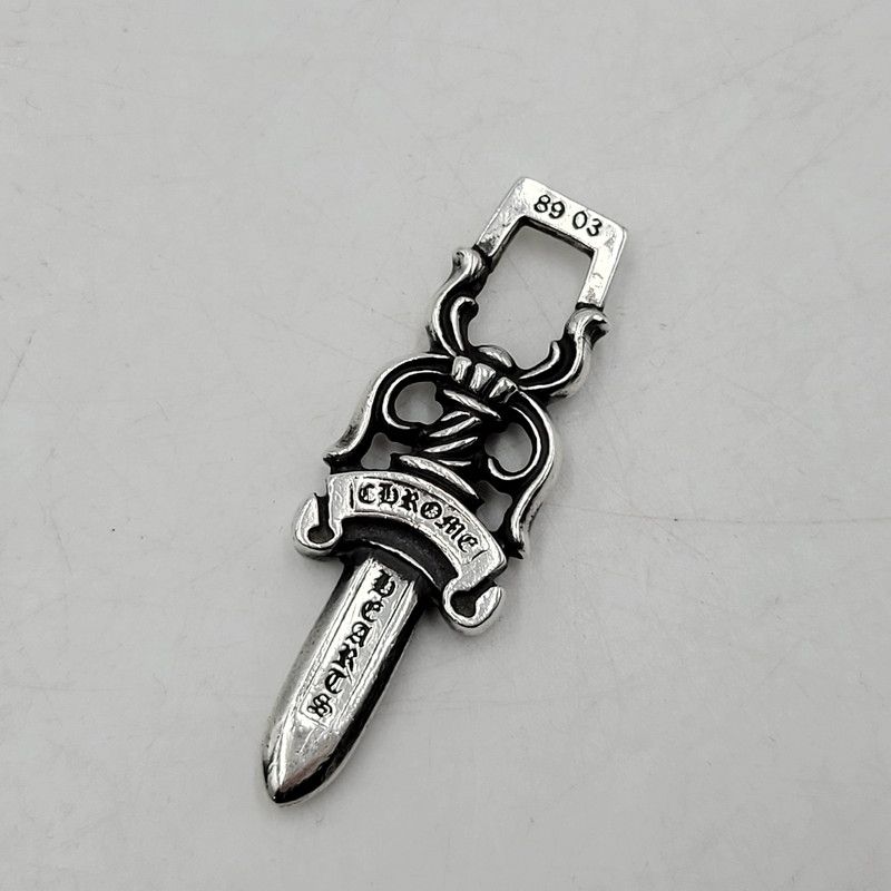 品 CHROME HEARTS クロムハーツ 10 DAGGER ダガー ペンダントトップ 190 251214 as 11 izu