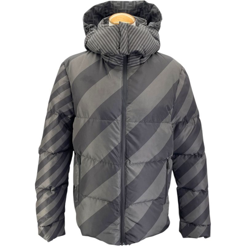 フェンディ FENDI FF総柄リバーシブルダウンジャケット FAA 582 カーキ ポリエステル レディース ダウンジャケット