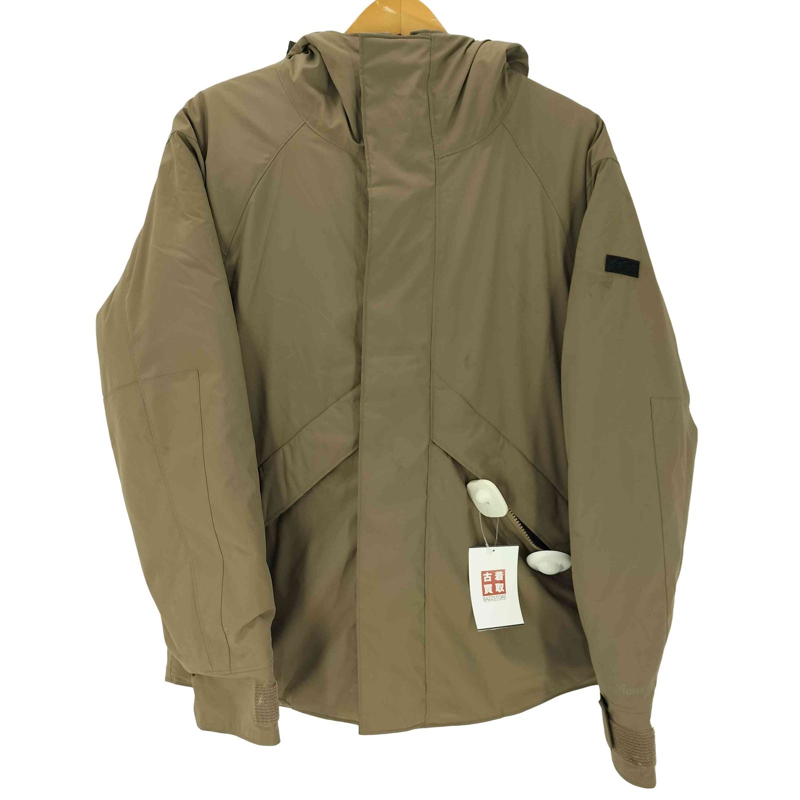 WILD THINGS(ワイルドシングス) 21AW MOTION DENALI JACKET モーション デナリ ジャケット マウンテンパーカー Pliantex プライアンテックス 裾ドローコード メンズ imp【中古】【ブランド古着バズストア】 ワイルドシングス WILD THINGS 21AW MOTION DENALI JACKET モーション