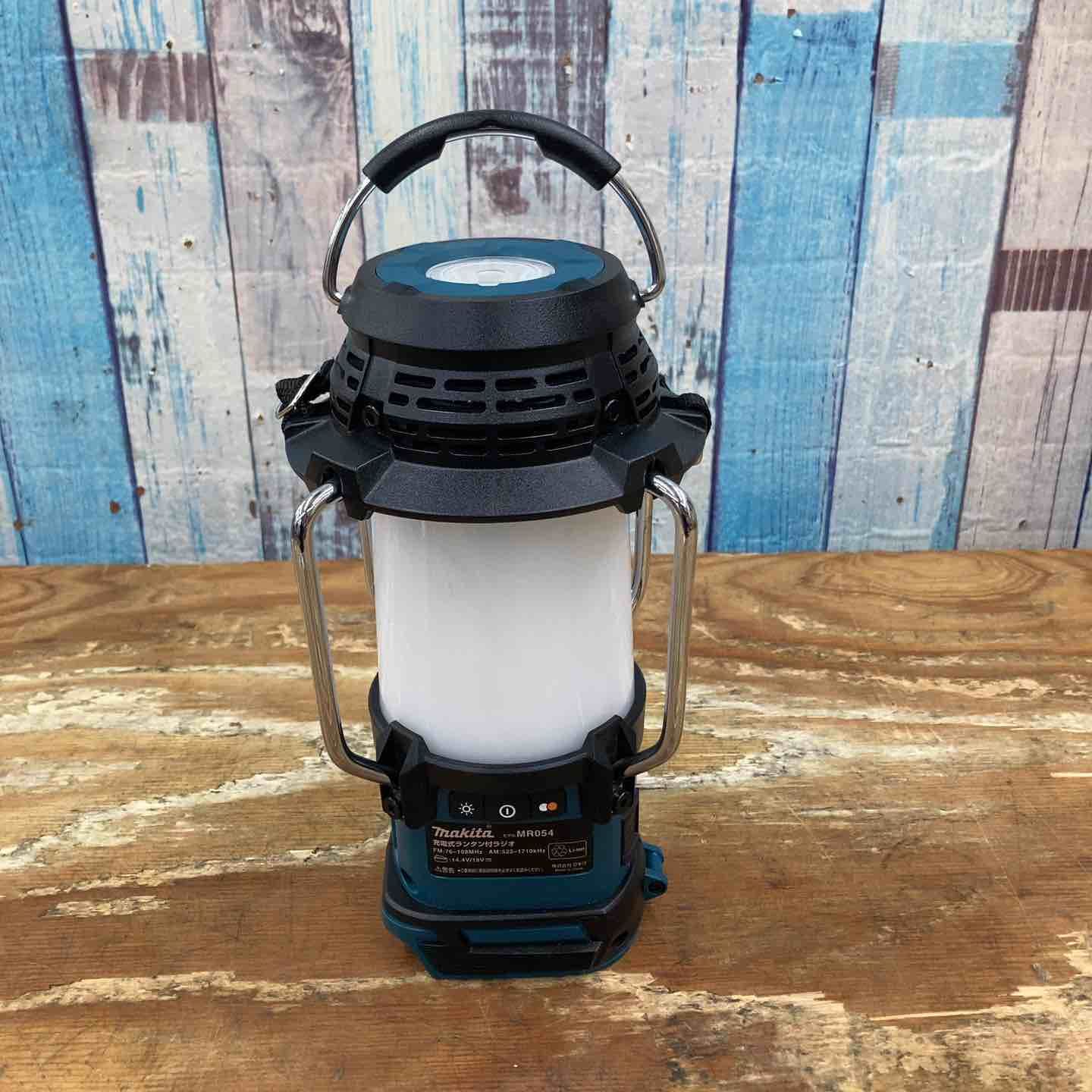 マキタ makita コードレスランタン付きラジオ MR 054 柏店