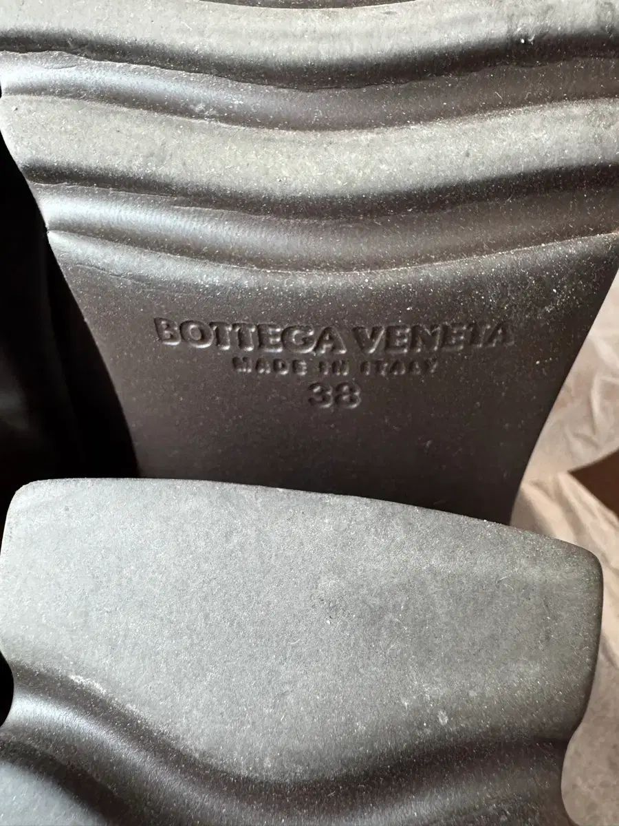 ボッテガ ヴェネタ
