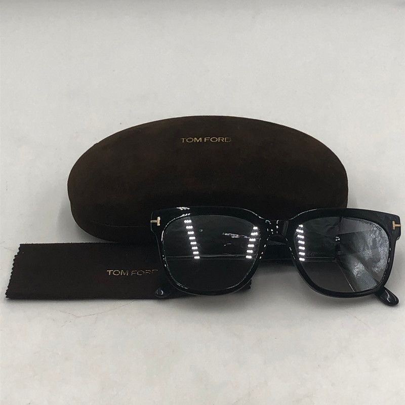 中古品】TOM FORD トムフォード SQUARE FRAME SUNGLASSES TF714 01C