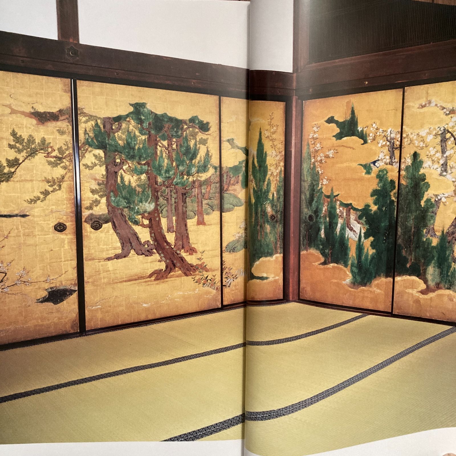 日本美術全集12 狩野派と遊楽図 小学館 - メルカリ