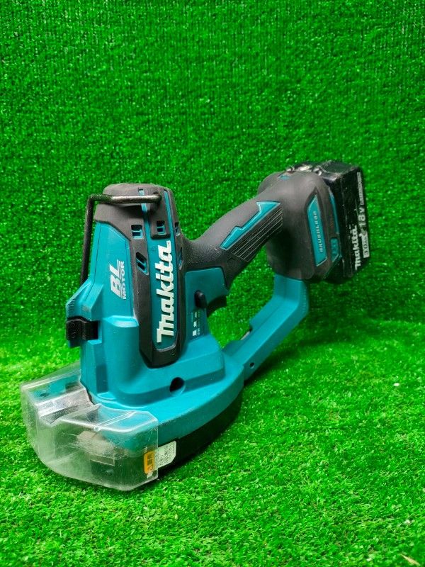 マキタ Makita 充電式全ネジカッタ 本体のみ 18 14.4 V バッテリ 充電器付