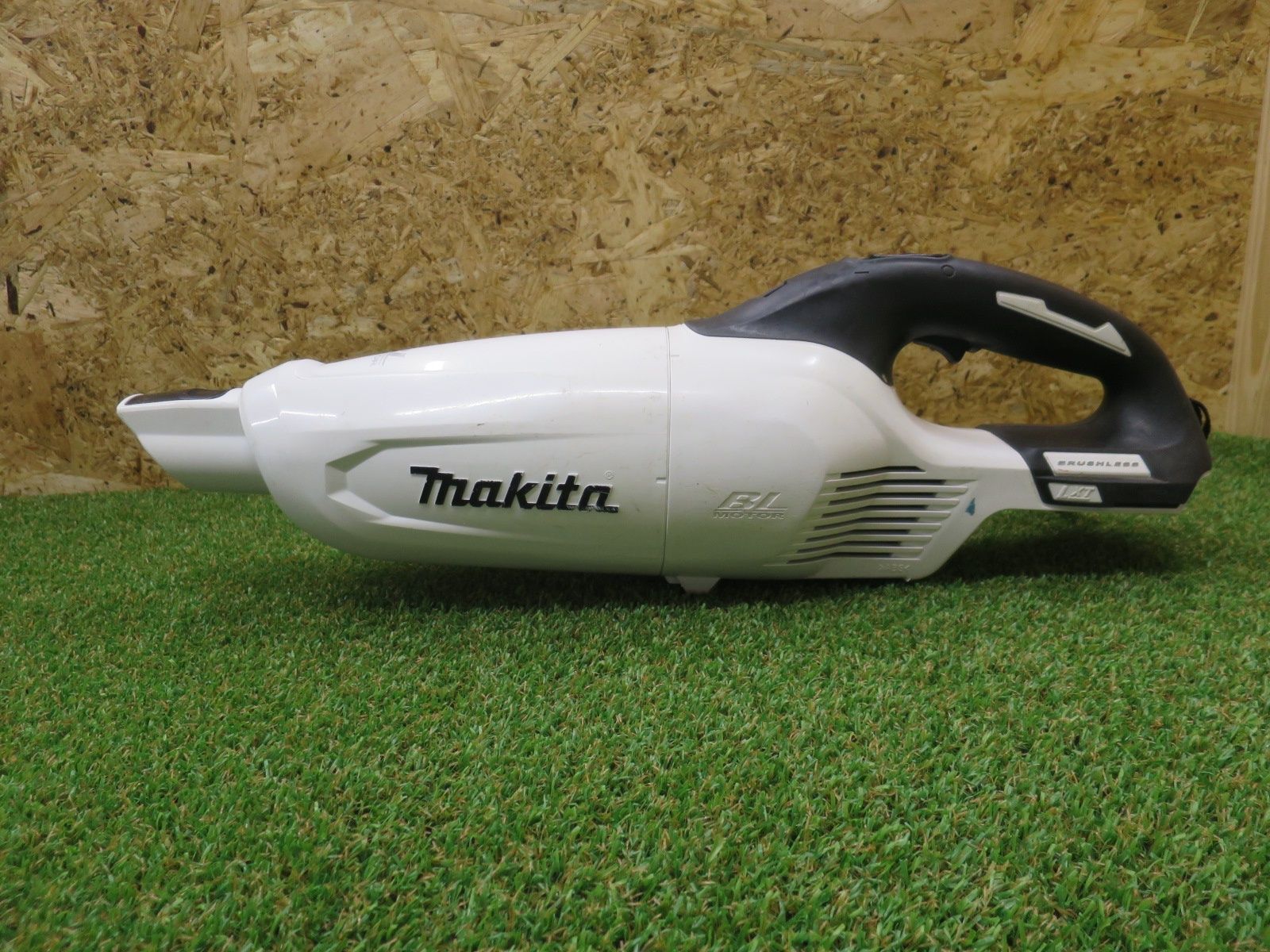 マキタ コードレス掃除機 CL 280 カプセル式-サイクロン 18 V FD