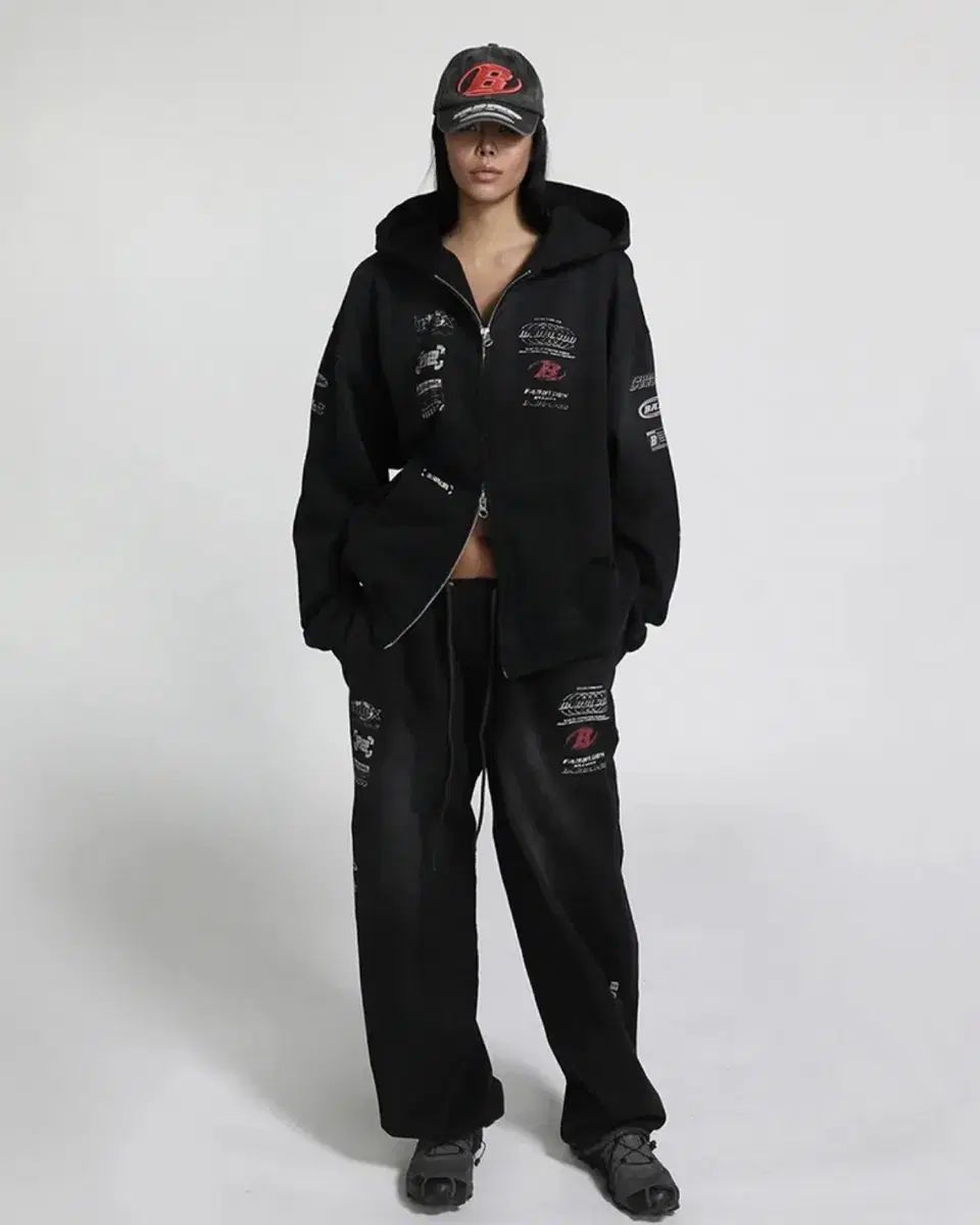 新品未使用　未開封　BADHOP フード付きスウェットシャツ XL 黒 L) BADBLOOD F1 オールドエフェクト フード ジップアップ 注文