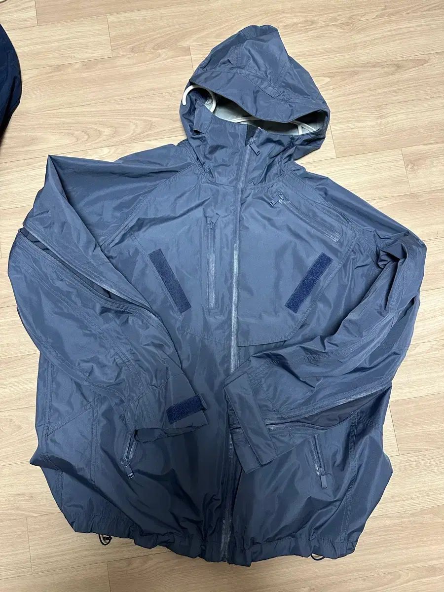 3 アンダーマイカー カウダル マルチ ジッパー ライト ブルゾン ジャケット