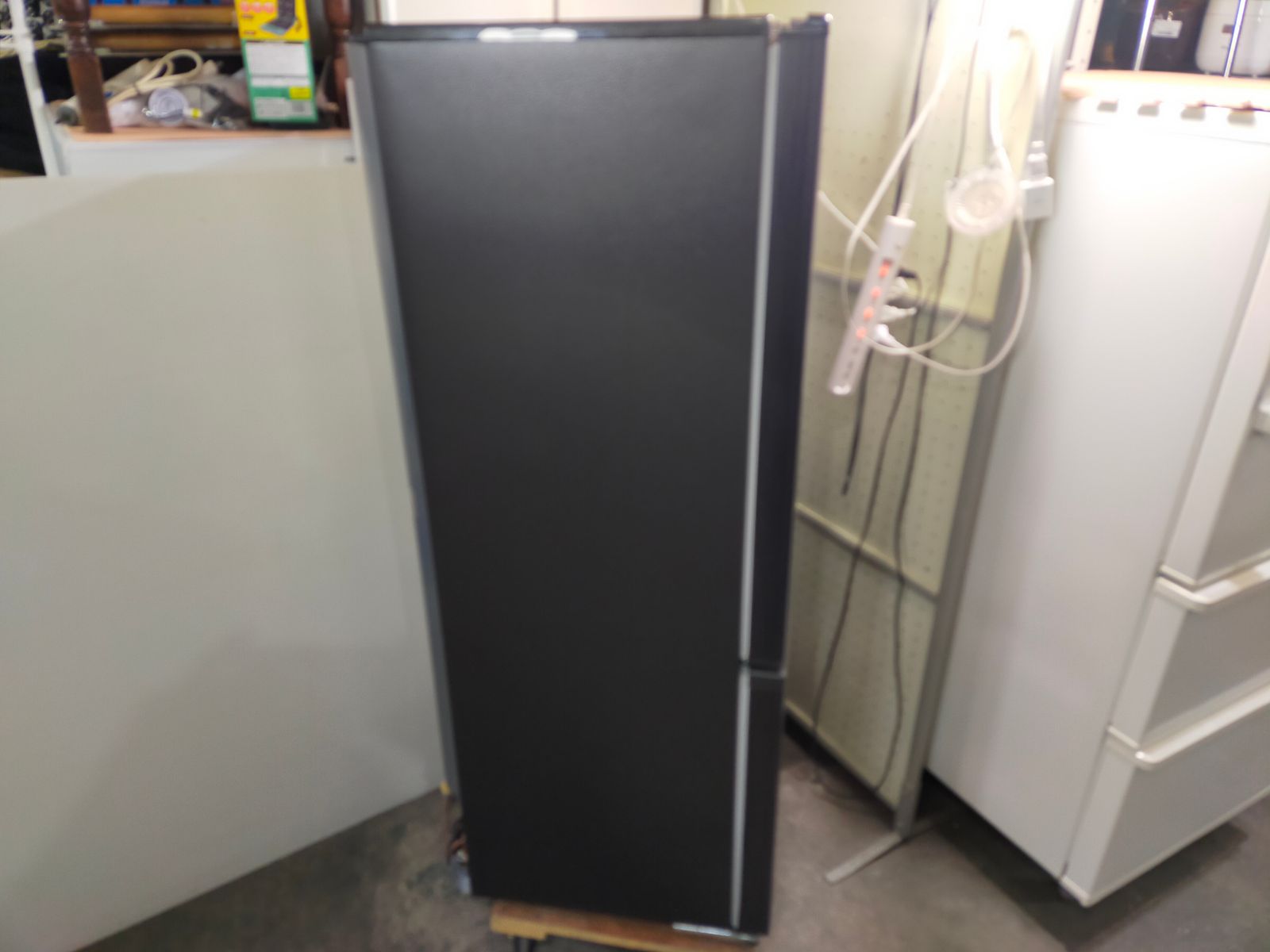 冷蔵庫 アクア AQR-20E2 201L 2023年製 - メルカリ
