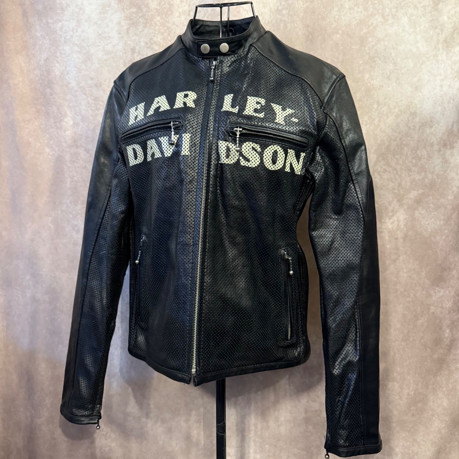☆Harley-Davidson レザージャケット シングルライダース 刻印ロゴ 希少品 Harley Davidson シングルライダース レザージャケット - メルカリ