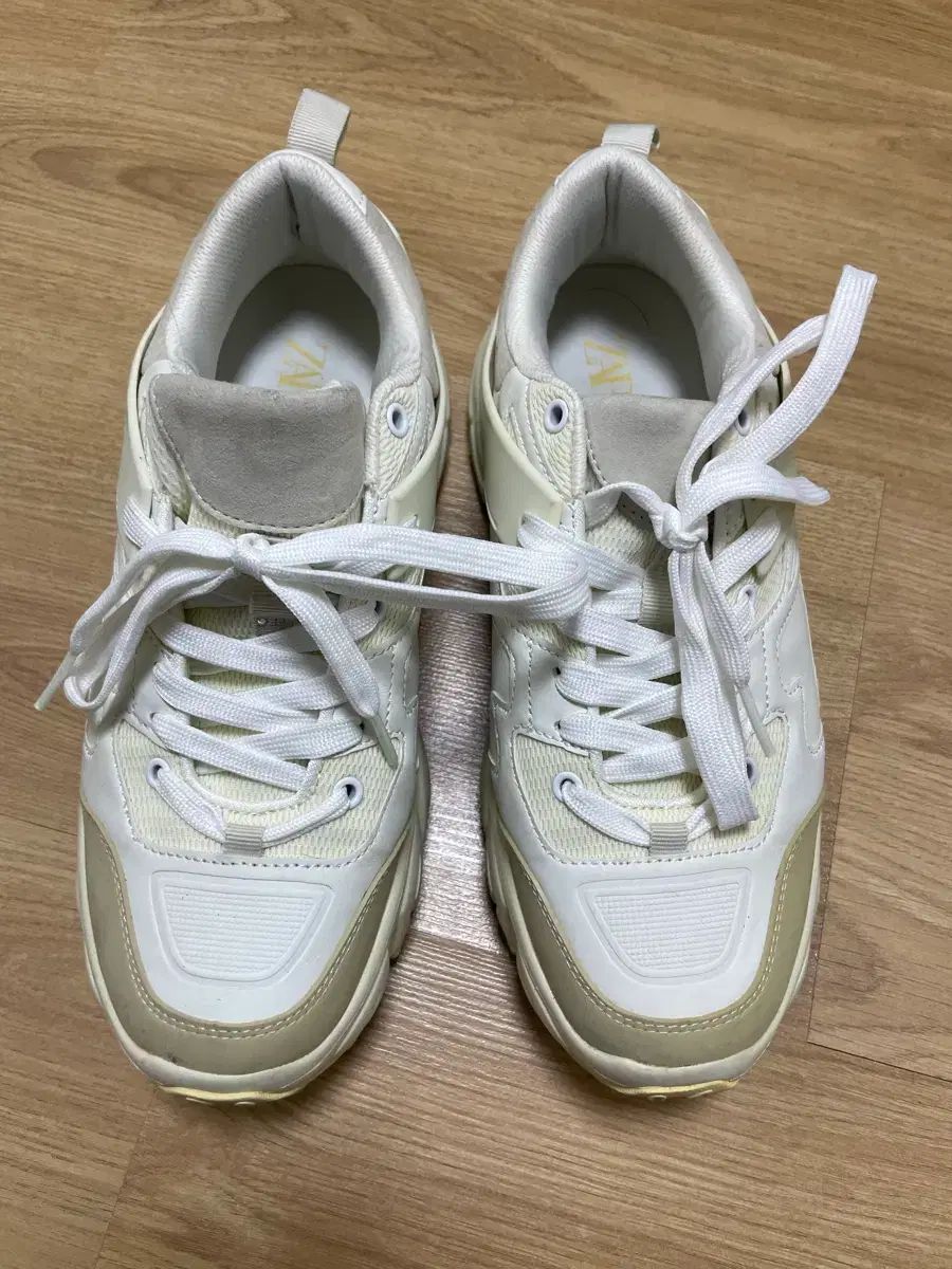 サラ ザラ メンズ スニーカー 260 - メルカリ