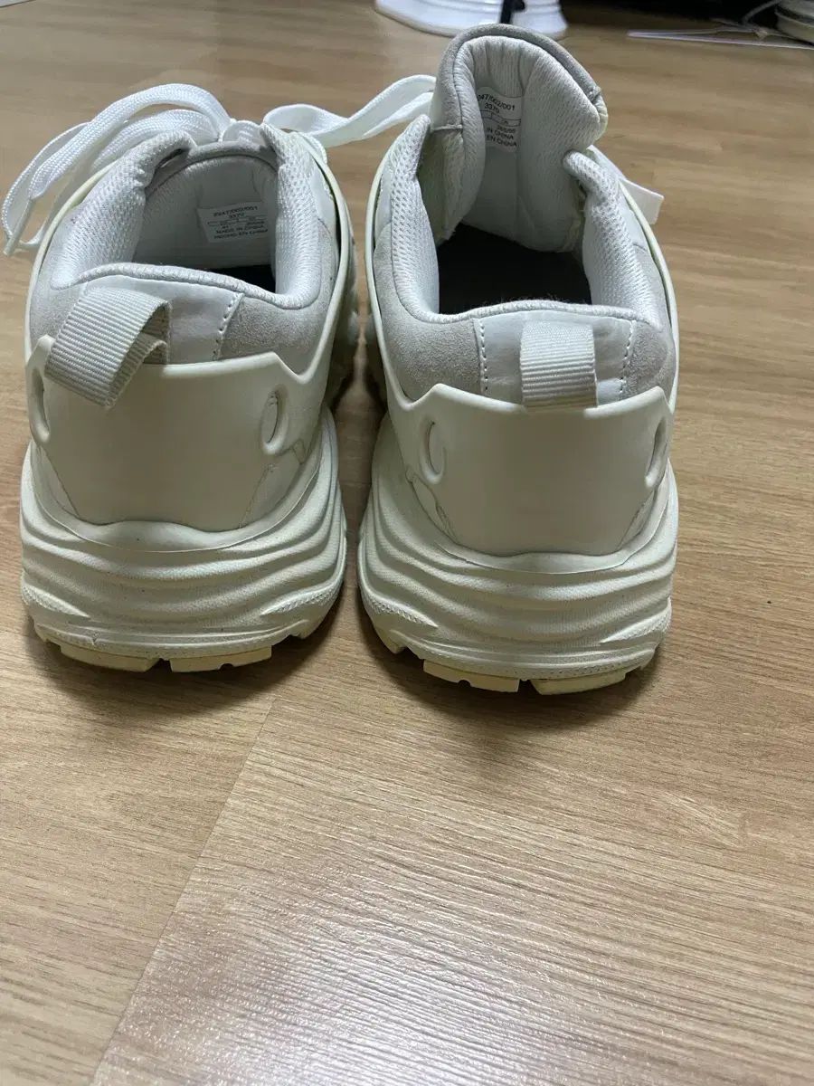 サラ ザラ メンズ スニーカー 260 - メルカリ