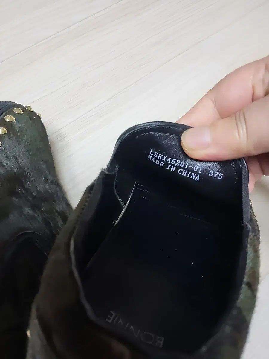 BONNIE シューコンマボニー