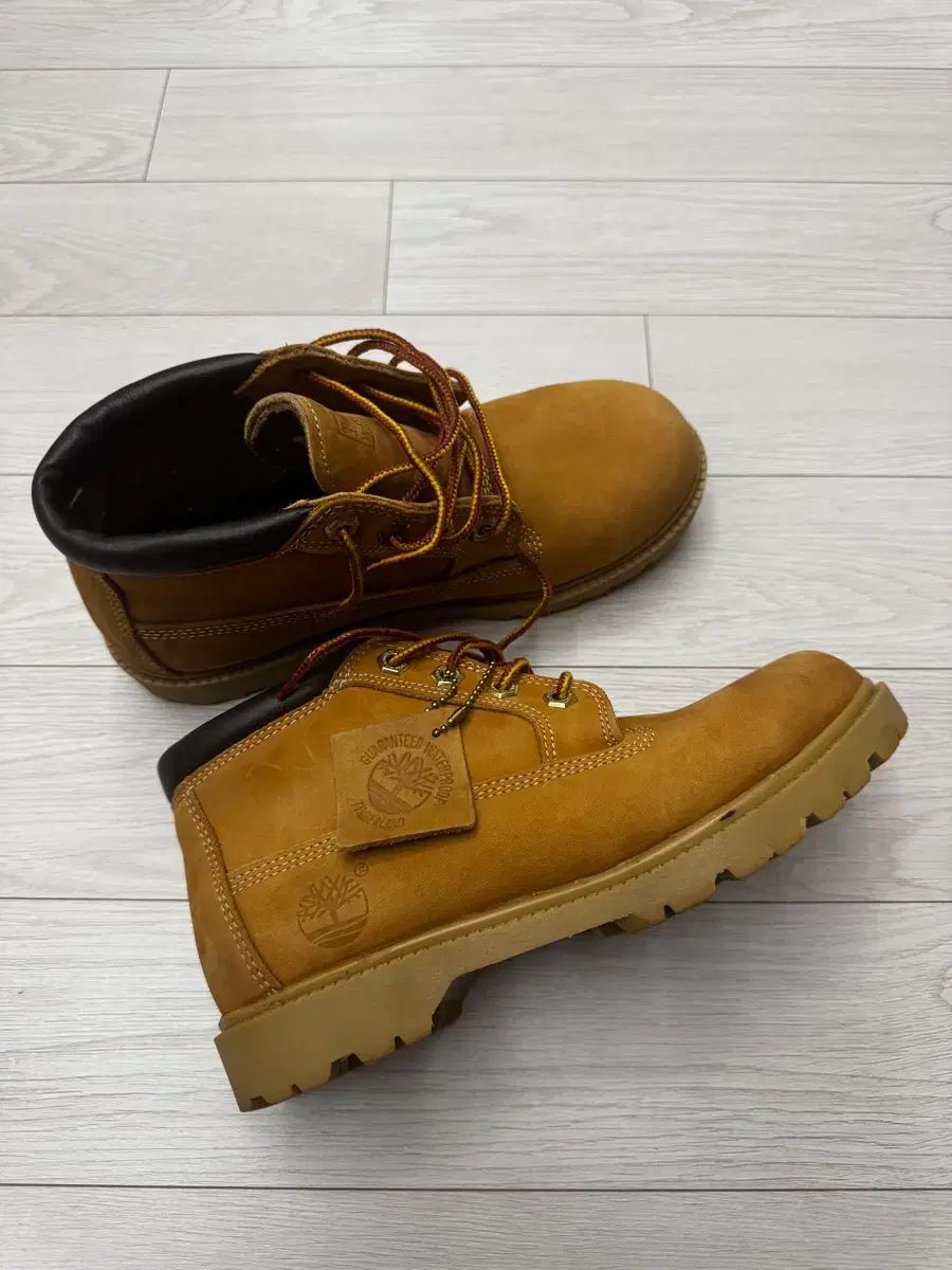 Timberland ウォータープルーフ 245