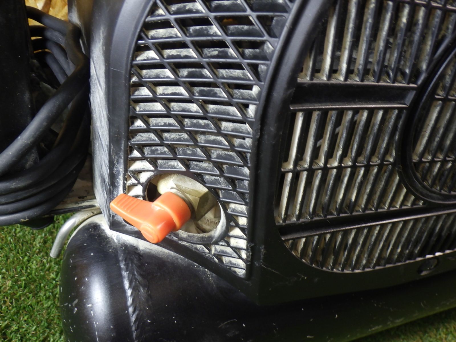 MAX コンプレッサー1270E ジャンク品 部品取りに！ - メルカリ