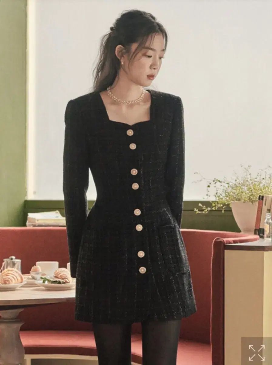 フローム ブラック ツイード ONE PIECE M