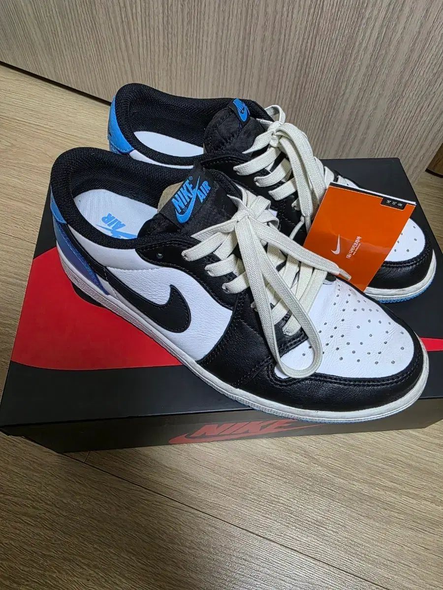 エア ジョーダン1 ロー OG パウダーブルー 270