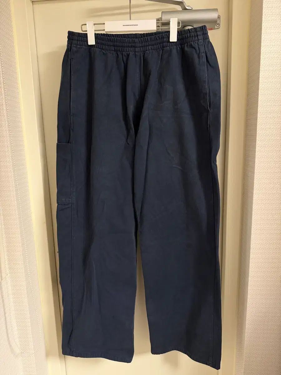 L イージーギャップ サテン カーゴ ネイビー