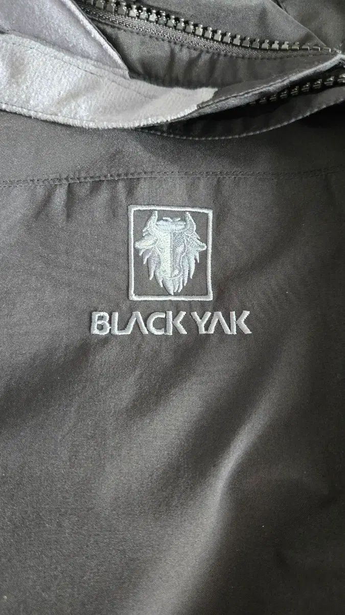 BLACK YAK ブラックヤク ゴアテックス ジャケット