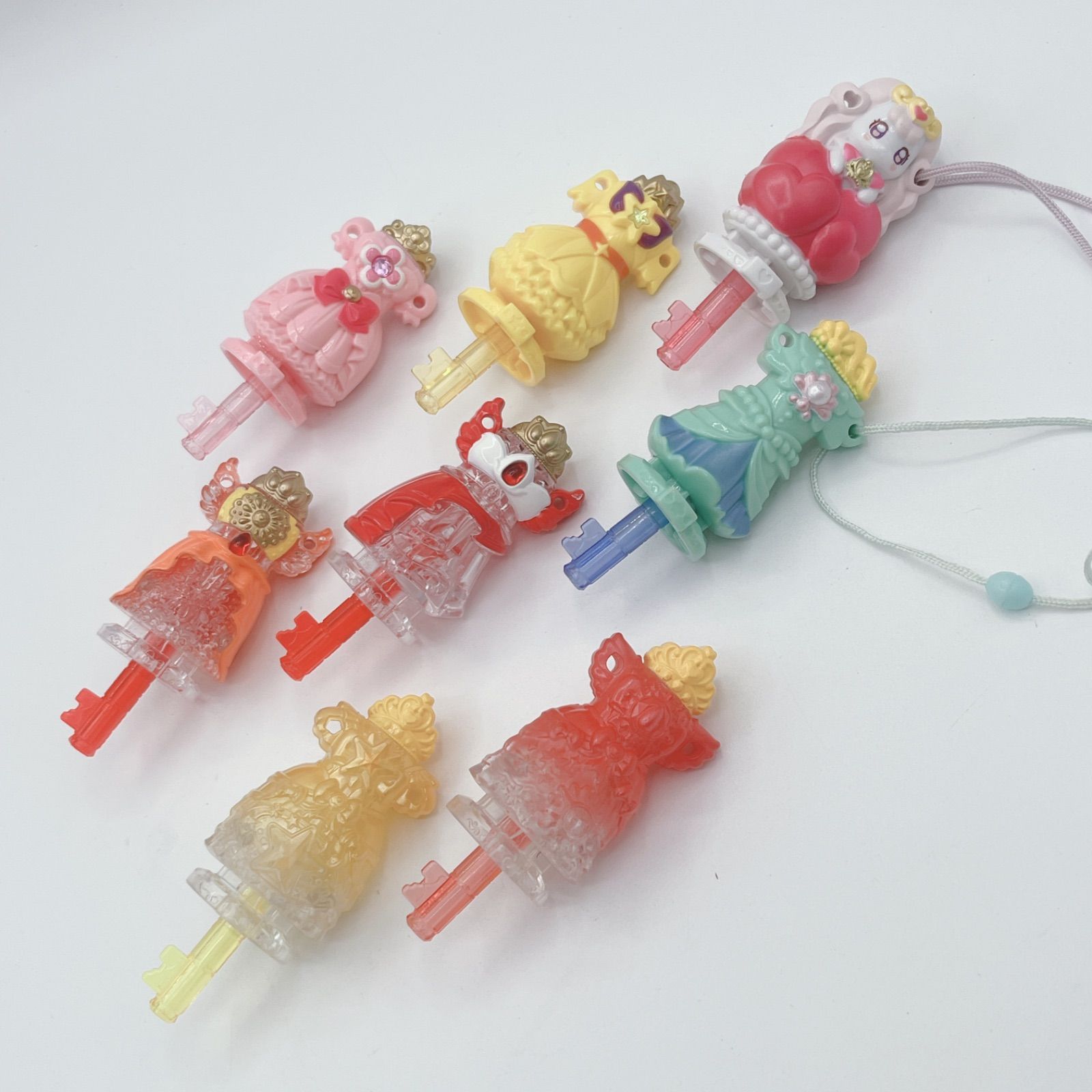 ドレスアップキー8本 プリンセスプリキュア 変身アイテム＆武器セット プリンセスパフューム スカーレットバイオリン ミュージックプリンセスパレス 主人公4人の変身ドレスアップキー付属 GO!プリンセスプリキュア