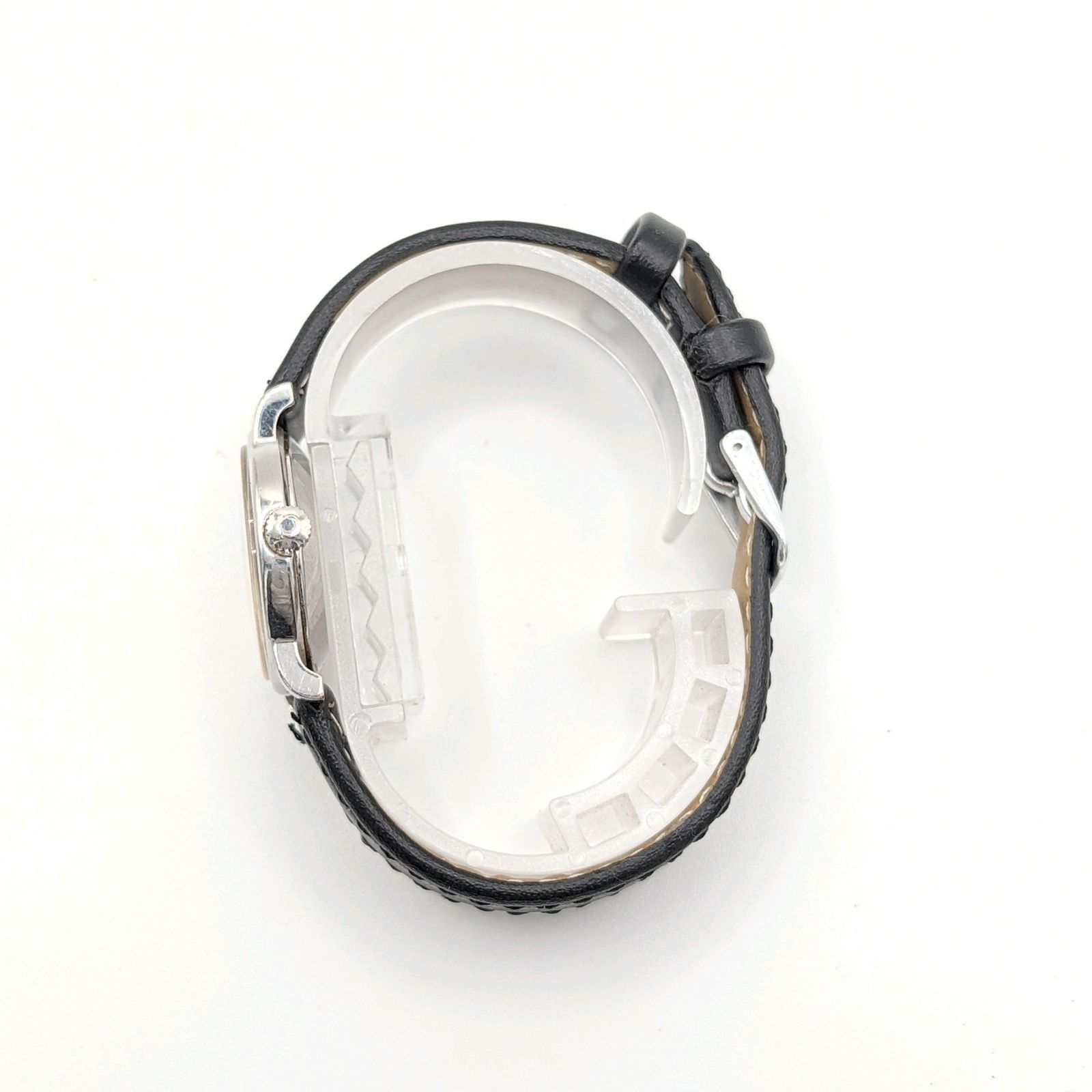 ラウンド ゴールド文字盤