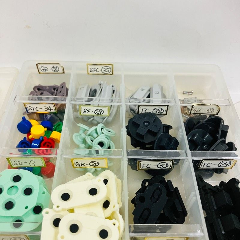 交換パーツ GB FC SFC ゲームコントローラー 本体 ボタン シリコン パッド ゴム キーパッド 外装 修理 改造 ゲームボーイ ファミコン スーパーファミコン