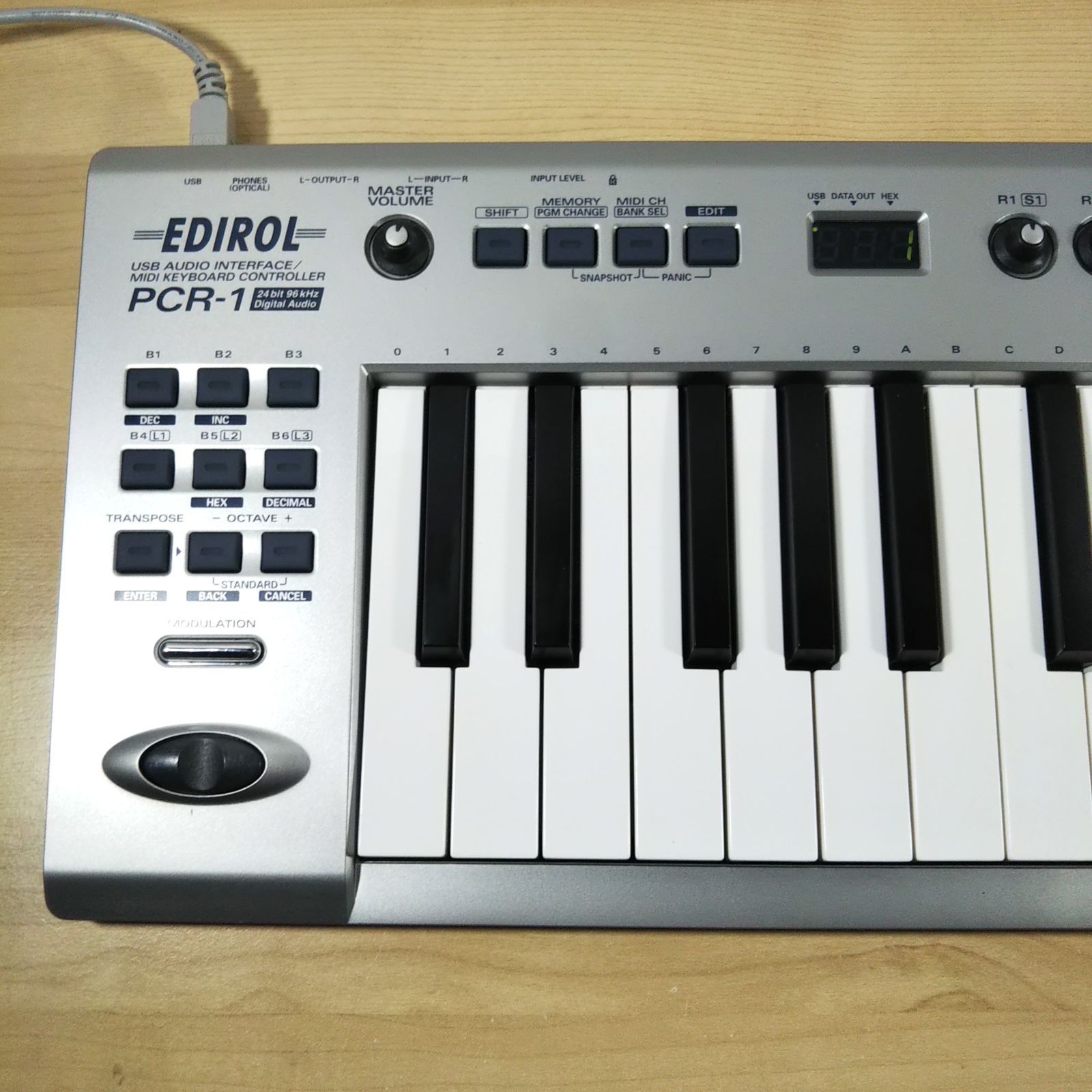 Roland MIDI Keyboard Controller EDIROL PCR-1 USB MIDI標準