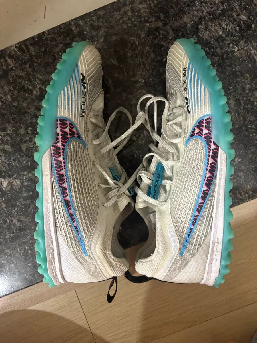 マーキュリアル ヴェイパー 15 プロ TF 260