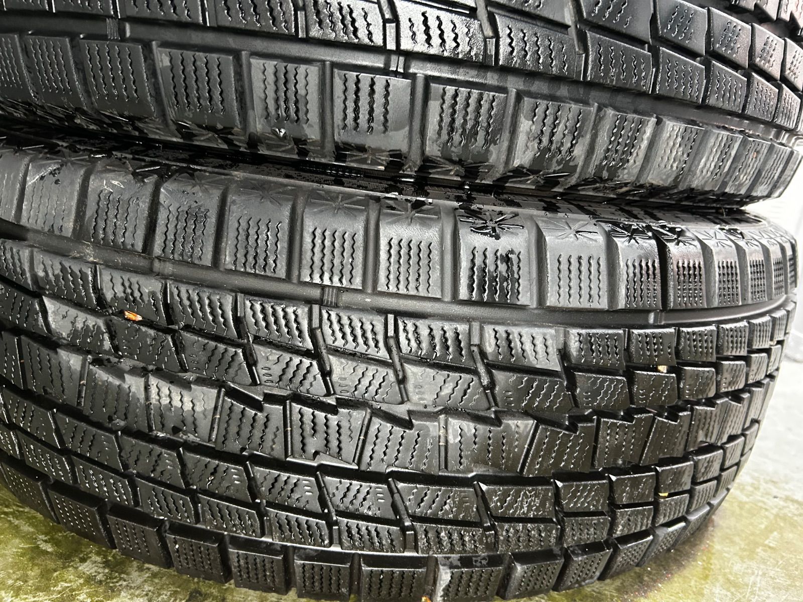 スタッドレス 冬