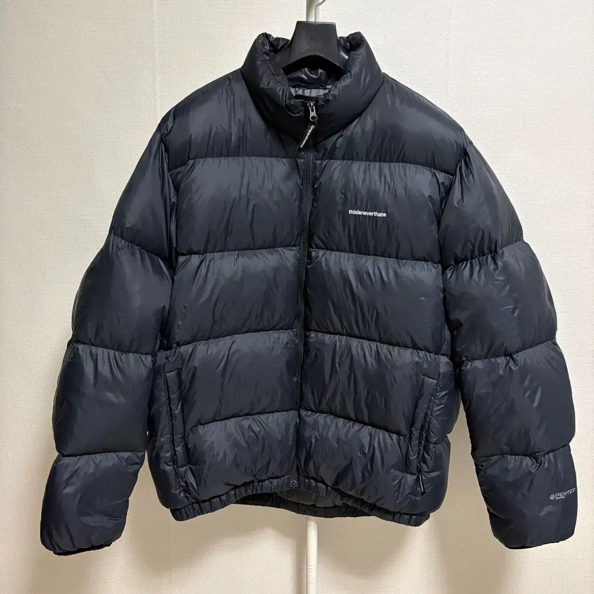 thisisneverthat ディスイズネバーザット ディネ댓 パーテックス ダックダウン ダウン / ブラック XL