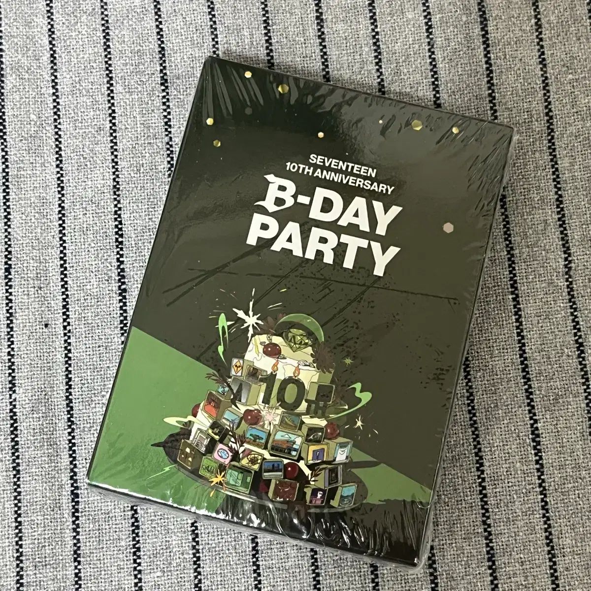 SEVENTEEN 10周年 トレカ - メルカリ