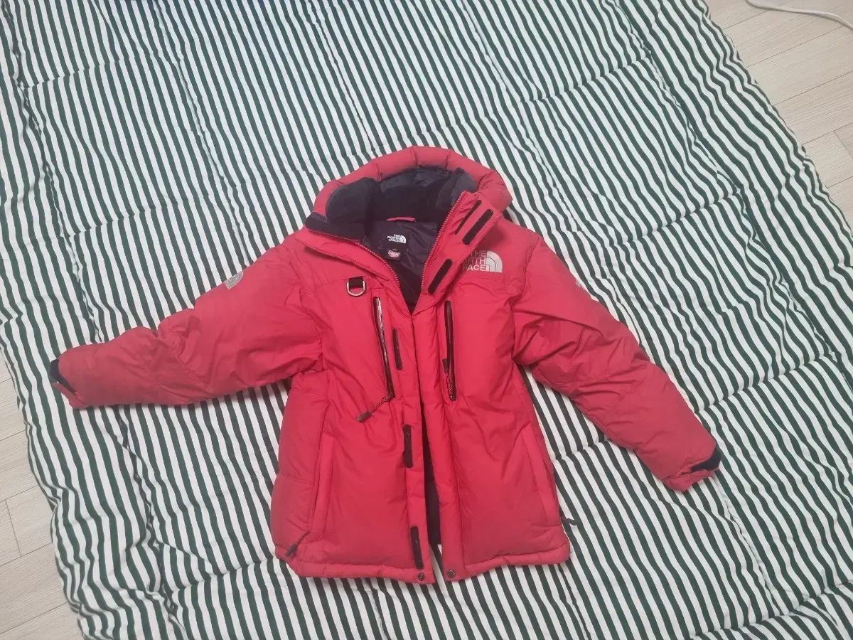 THE NORTH FACE ザノースフェイス キッズ ヒマラヤ ダウン レッド