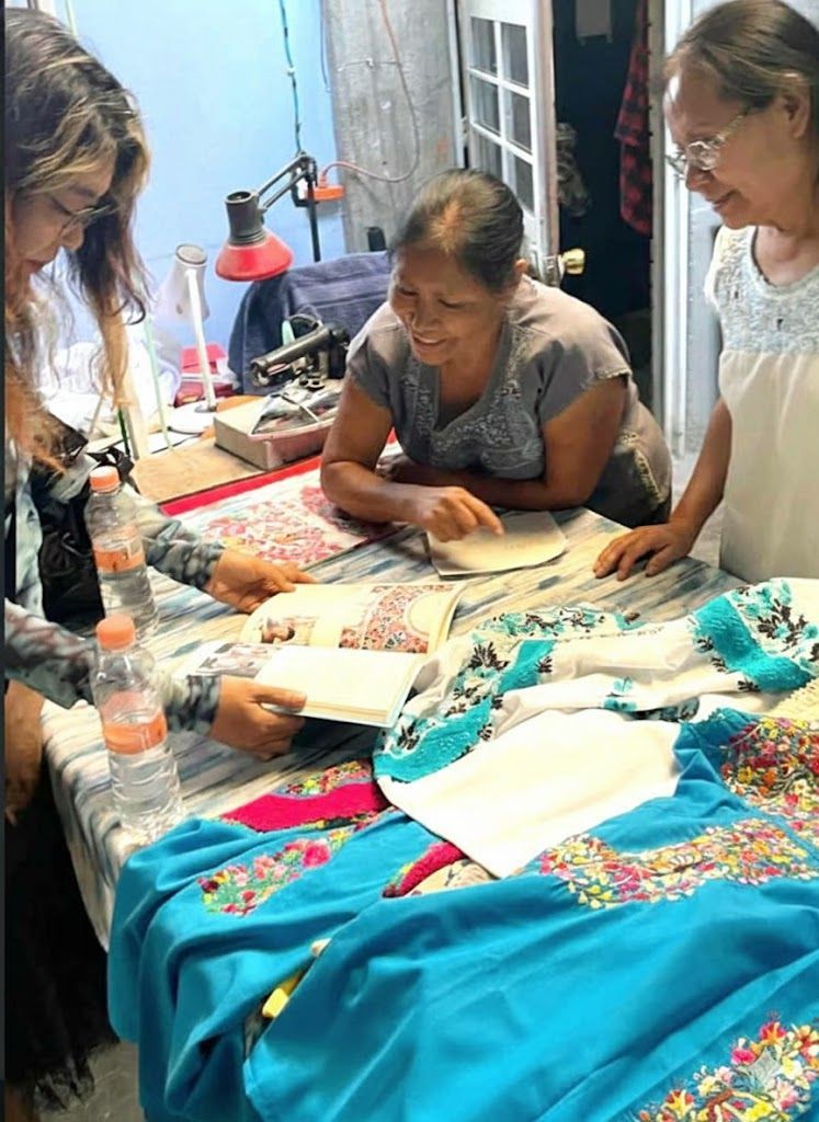  メキシコの夢 サン アントニーノ村のマリアさんのパンジー刺繍ブラウス gd 277 その他 工芸品