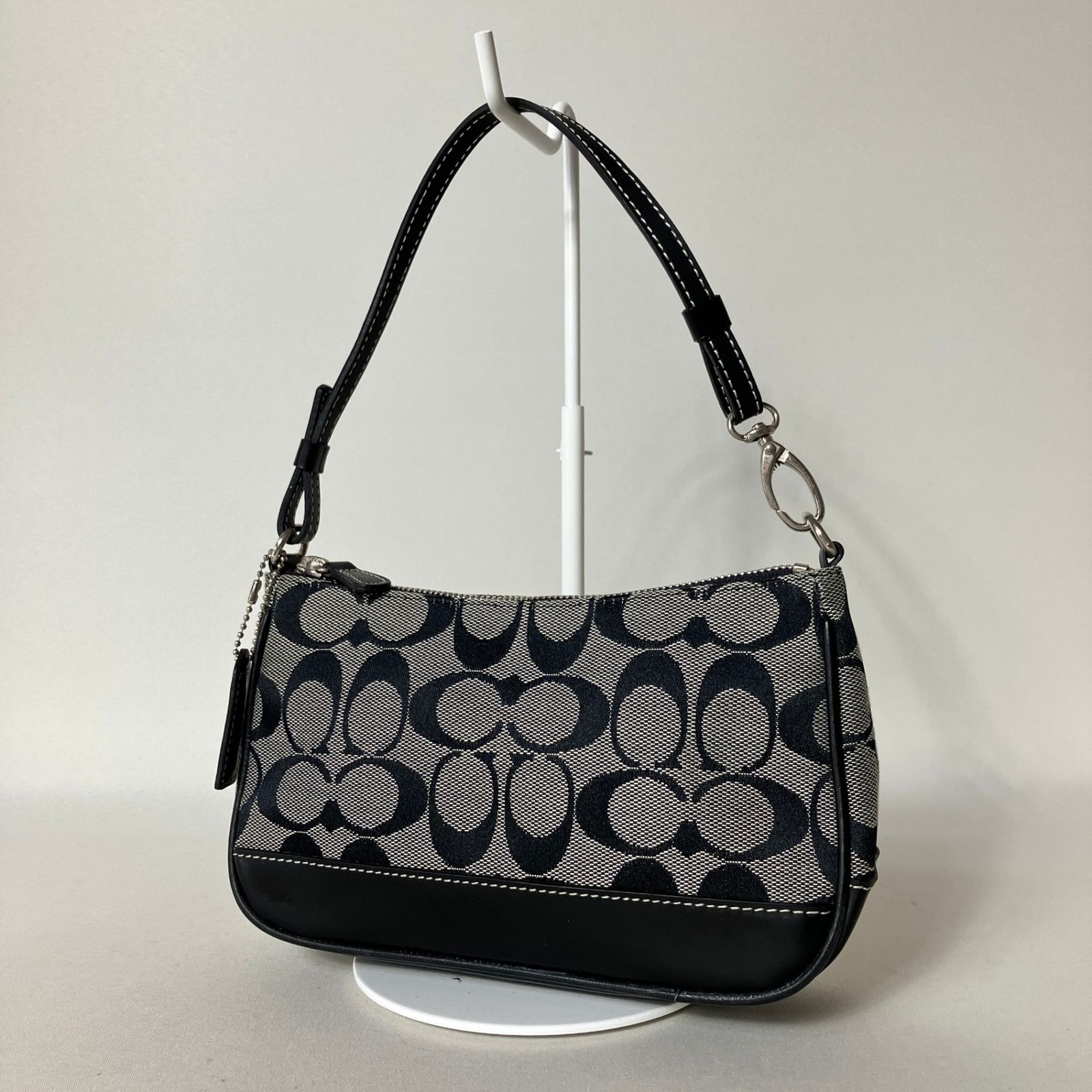 2511-270｜美品｜コーチ シグネチャー アクセサリーポーチ ブラック