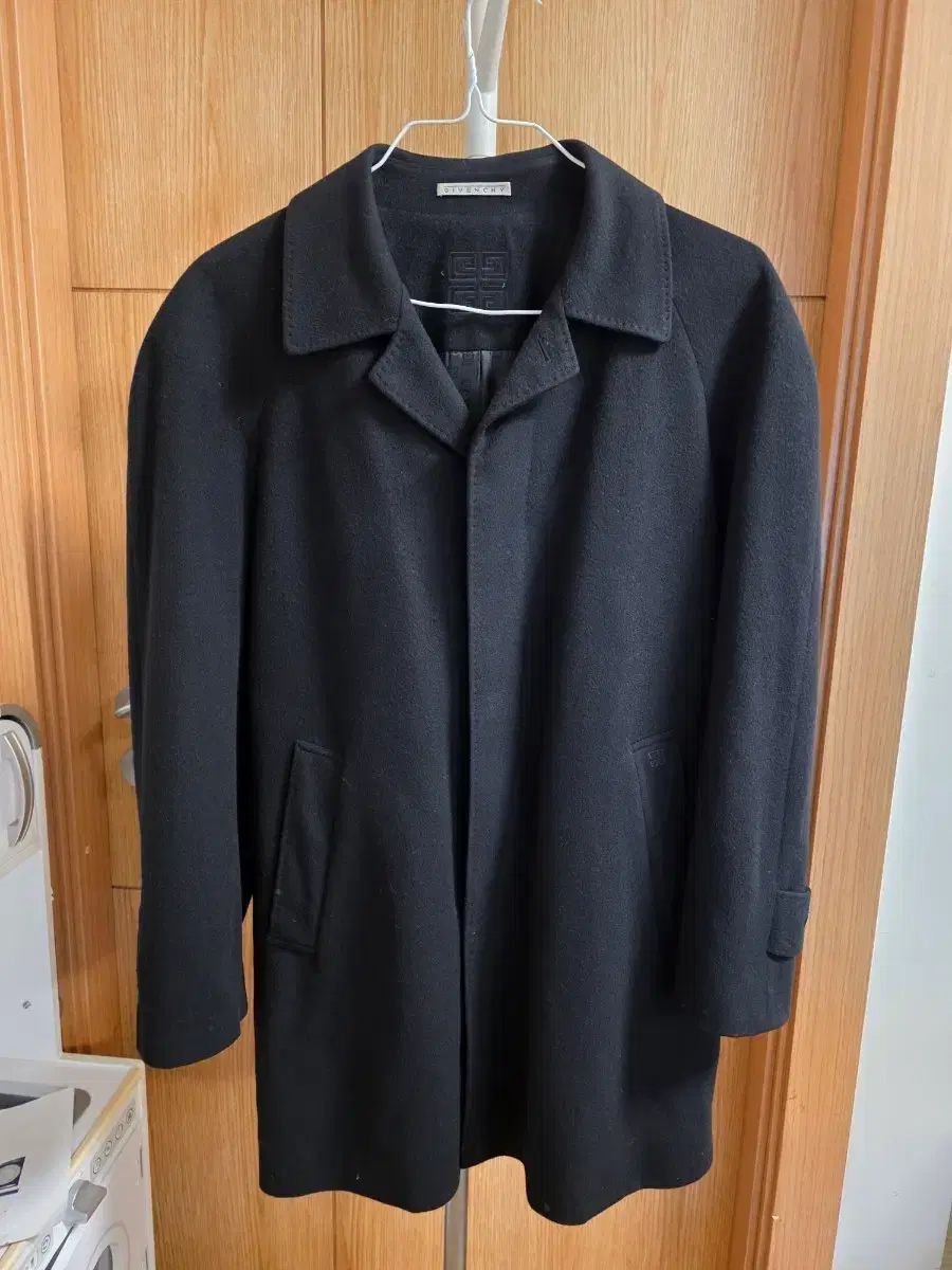 제일모직 지방시 캐시미어코트 사이즈100