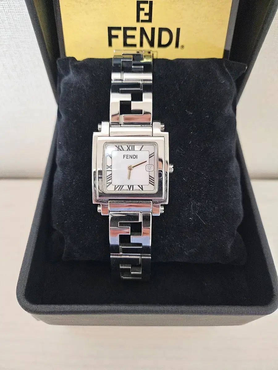 シルバー ウォッチ