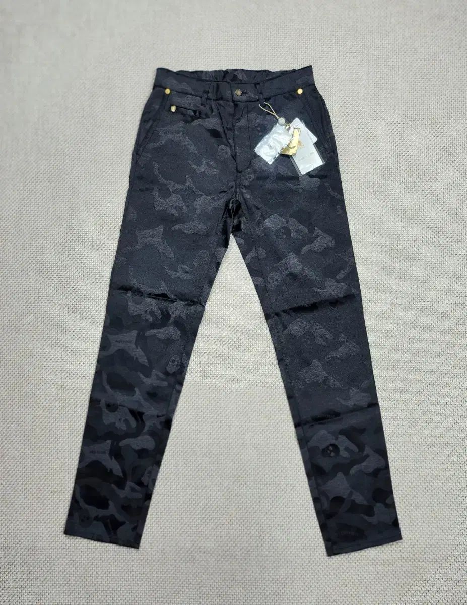 ★マークアンドロナ　Mサイズ★ MARK & LONA マークアンドロナ ブラック カモフラージュ ゴルフ 節約