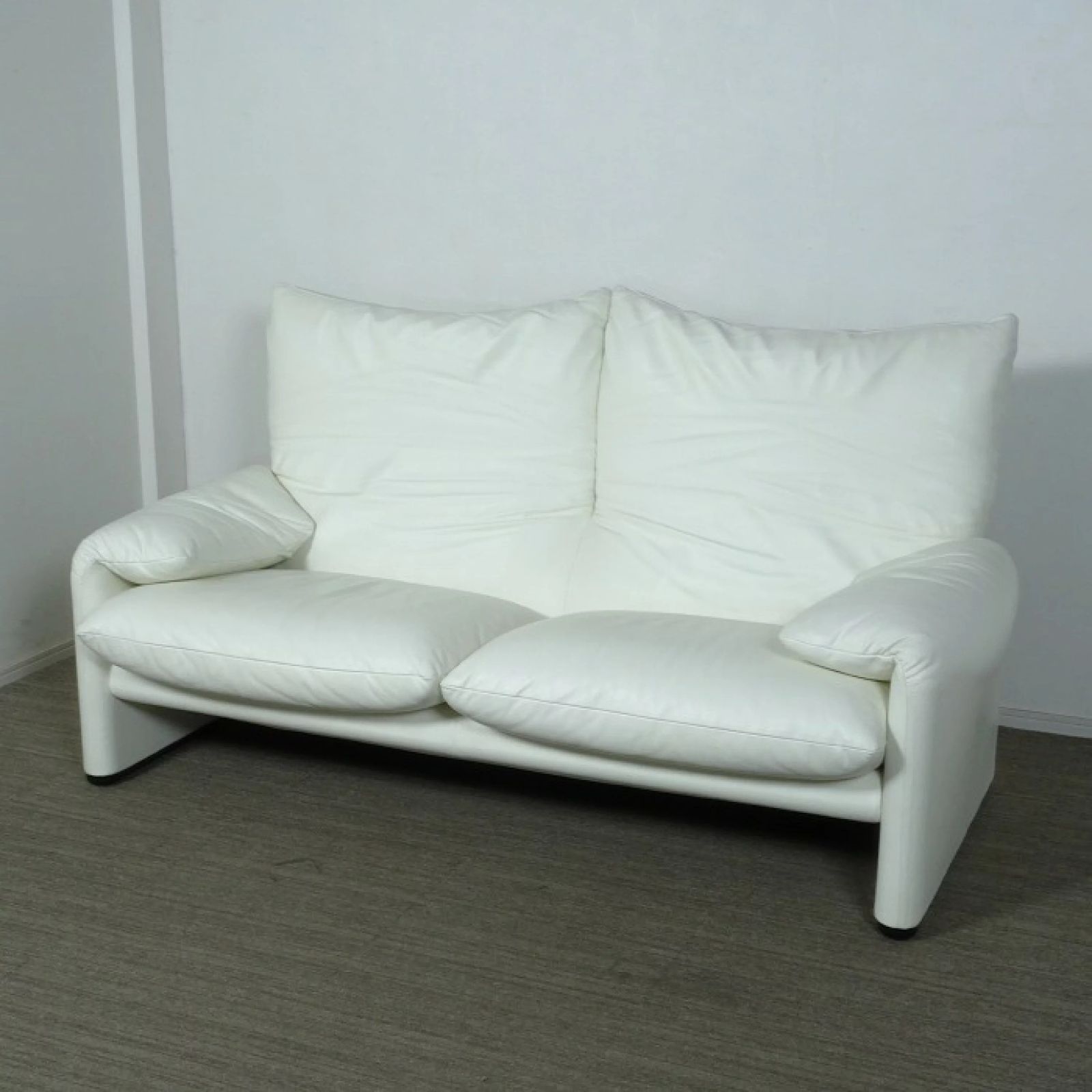 ◾︎SELUNO◾︎ 【展示超美品】Cassina カッシーナ 675 MARALUNGA