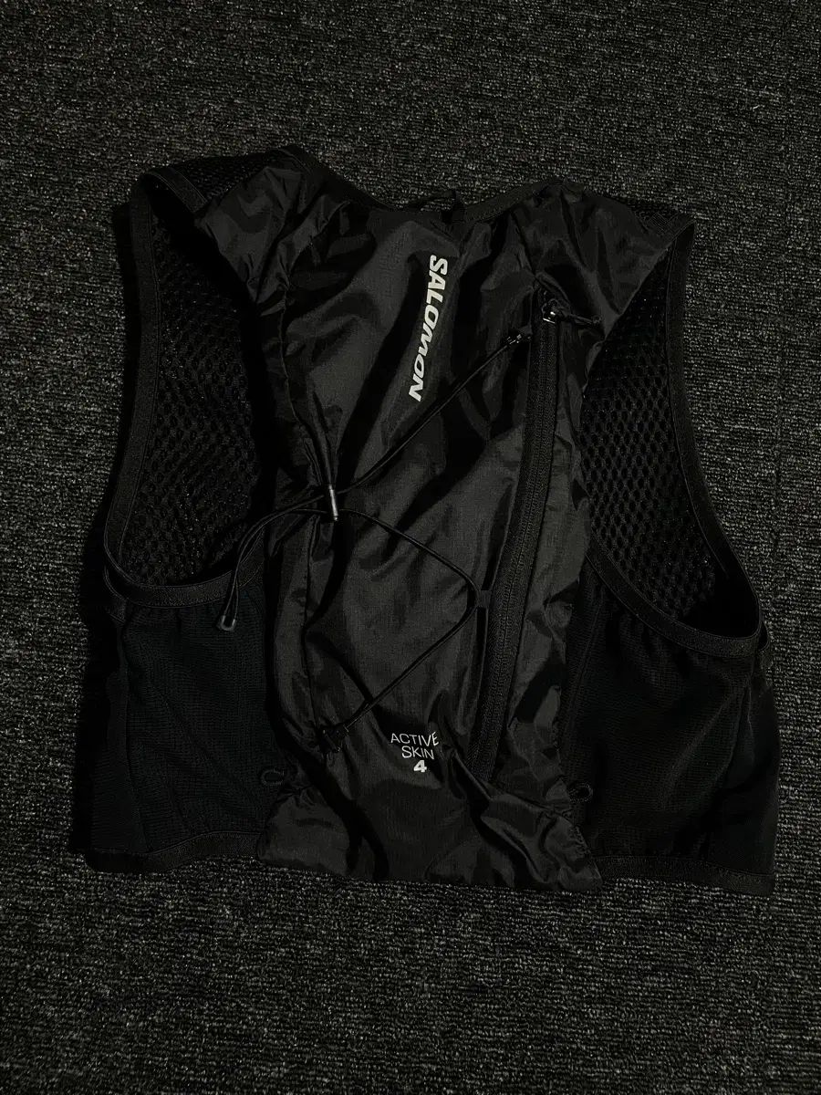 SALOMON アクティブスキン4 トレイル ベスト