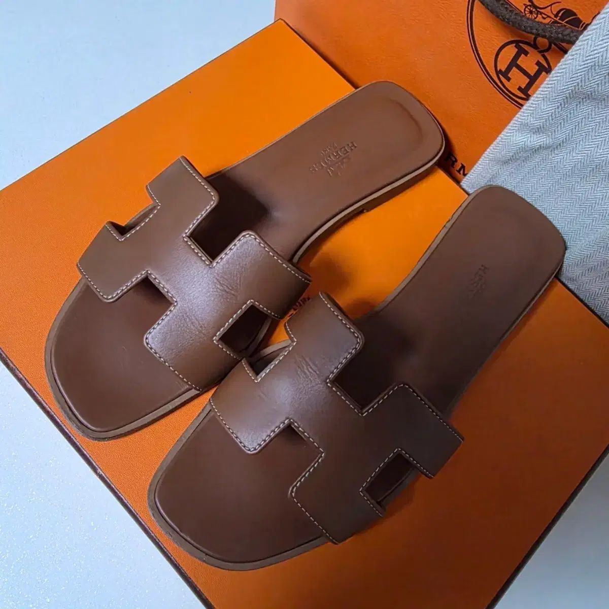 エルメス オラン サンダル GOLD サイズ 36|230 レディース