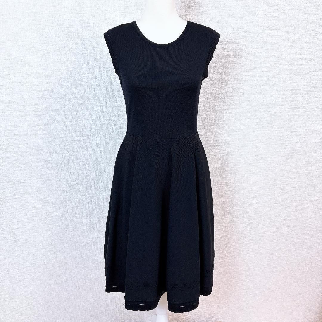 美品】 FOXEY サマーニット ノースリーブワンピース フレア 40 黒
